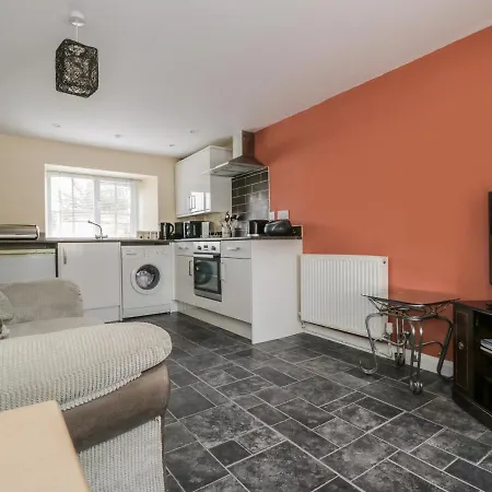 Church Farm Annex בית נופש ריפון